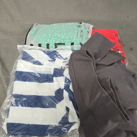 APPROXIMATELY 25 ASSORTED CLOTHING AND FASHION PRODUCTS IN VARIOUS STYLES AND SIZES - COLLECTION ONLY