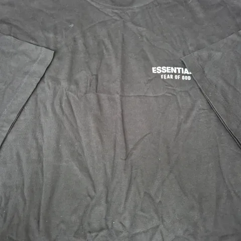 ESSENTIALS FEAR OF GOD BACK LOGO T-SHIRT IN BLACK SIZE XXL