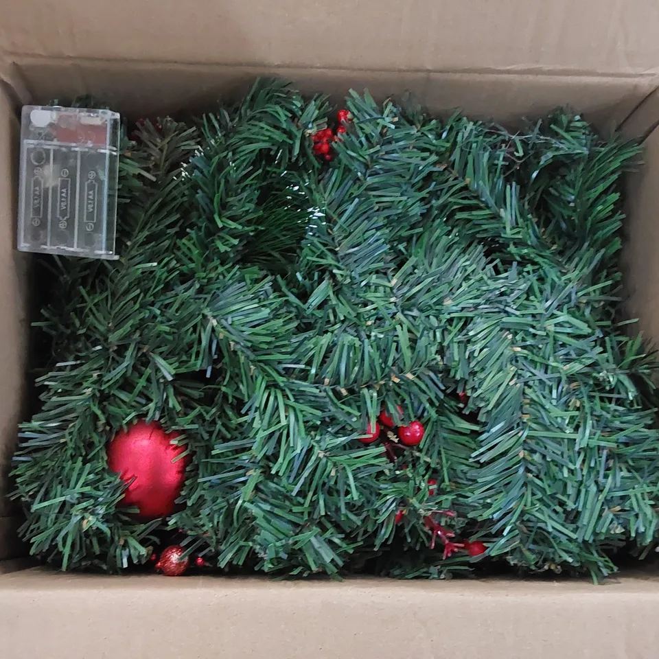 BOXED 270CM CHRISTMAS GARLAND (1 BOX)