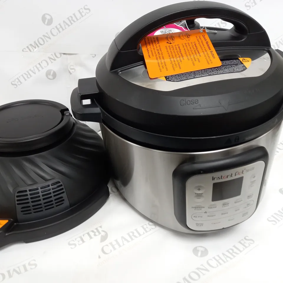 BOXED INSTANT POT PRO CRISP + AIR FRYER