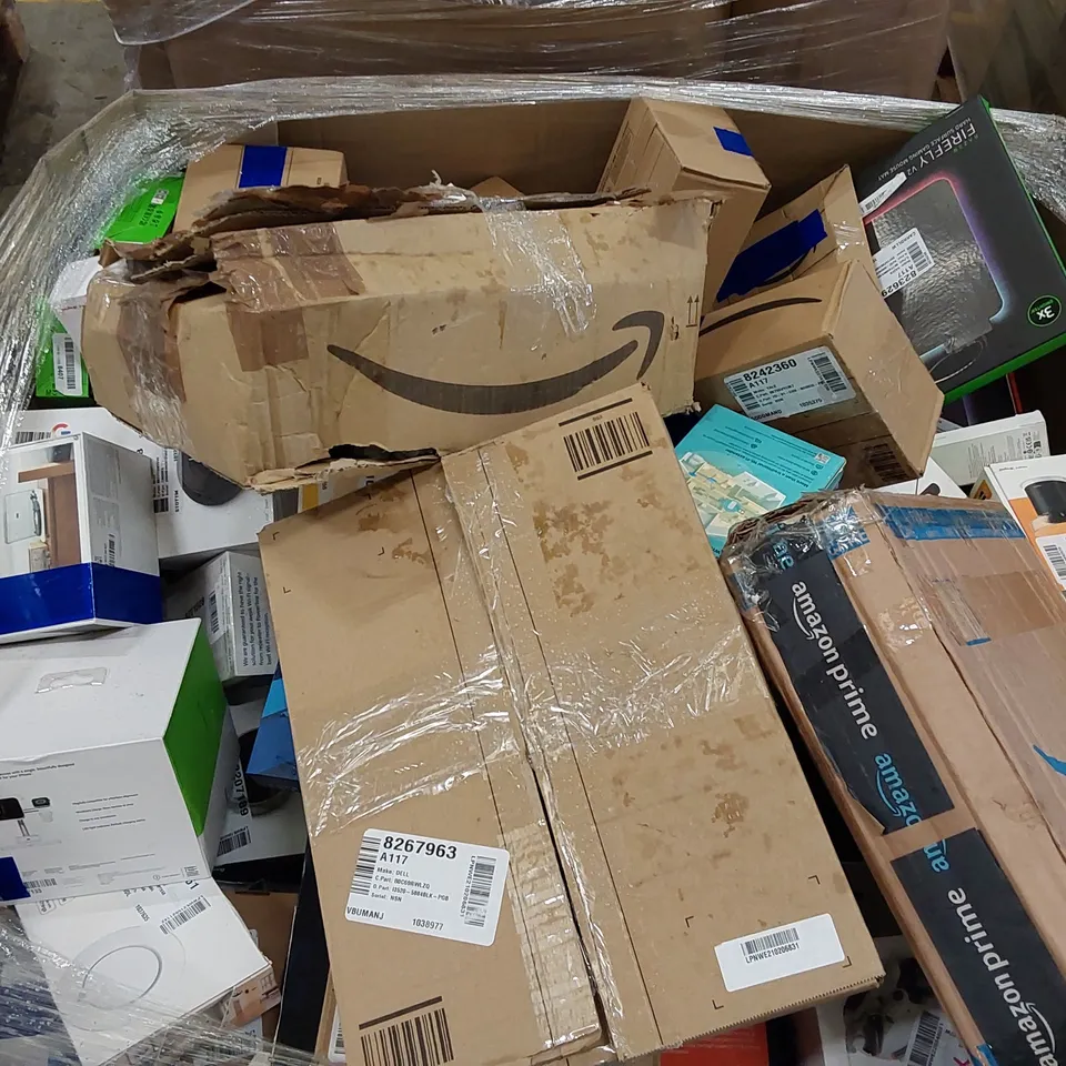 PALLET OF APPROXIMATELY 117 UNPROCESSED RAW RETURN HIGH VALUE ELECTRICAL GOODS TO INCLUDE;