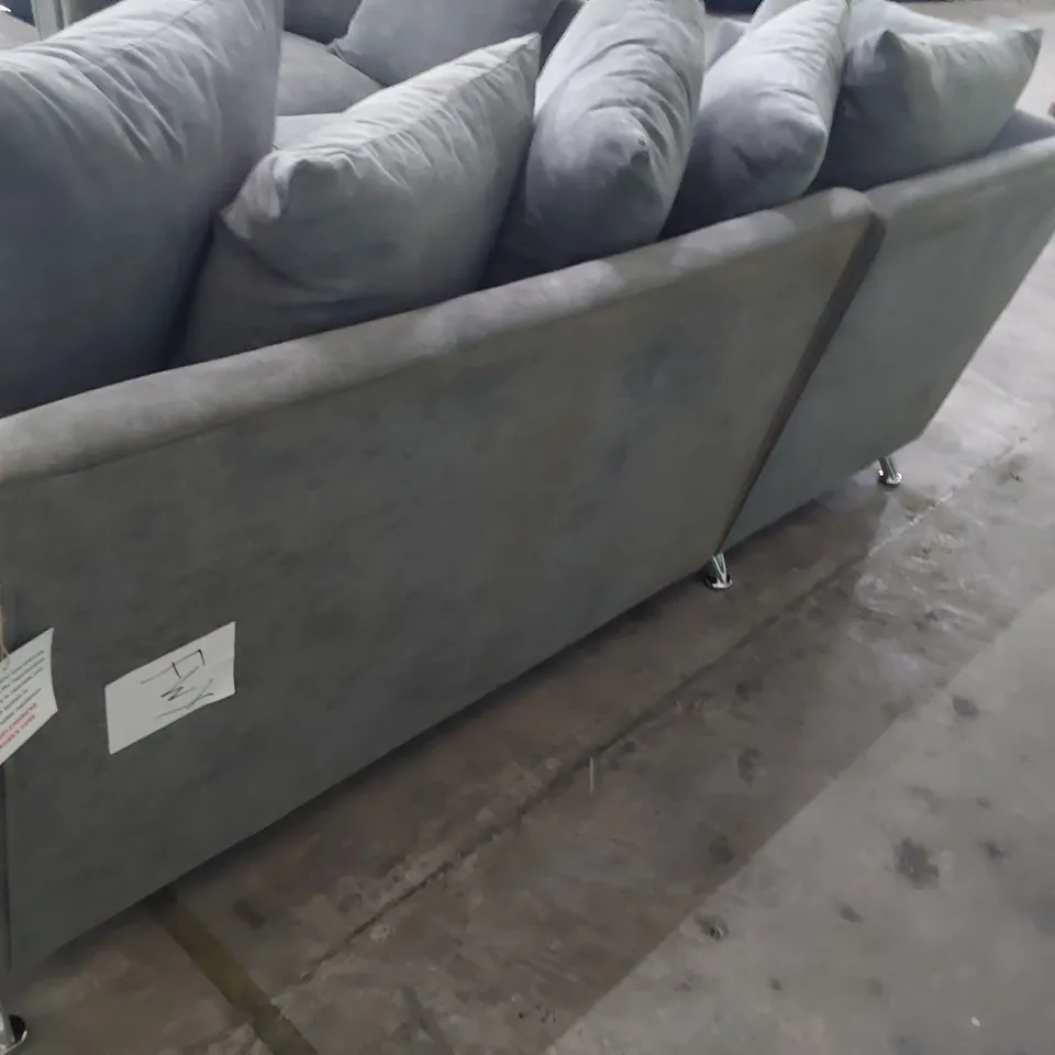 DESIGNER CORNER GROUP WITH SCATTER CUSHIONS GREY FABRIC 