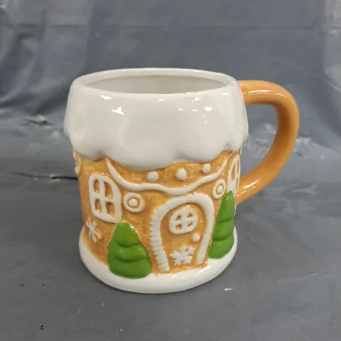 BOXED GINGERBREAD HOUSE MUG 