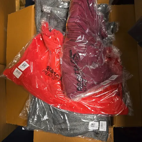 BOX OF APPROXIMATELY 15 ASSORTED BRAND NEW REGATTA ITEMS TO INCLUDE: FLOREO 4 FLEECE 