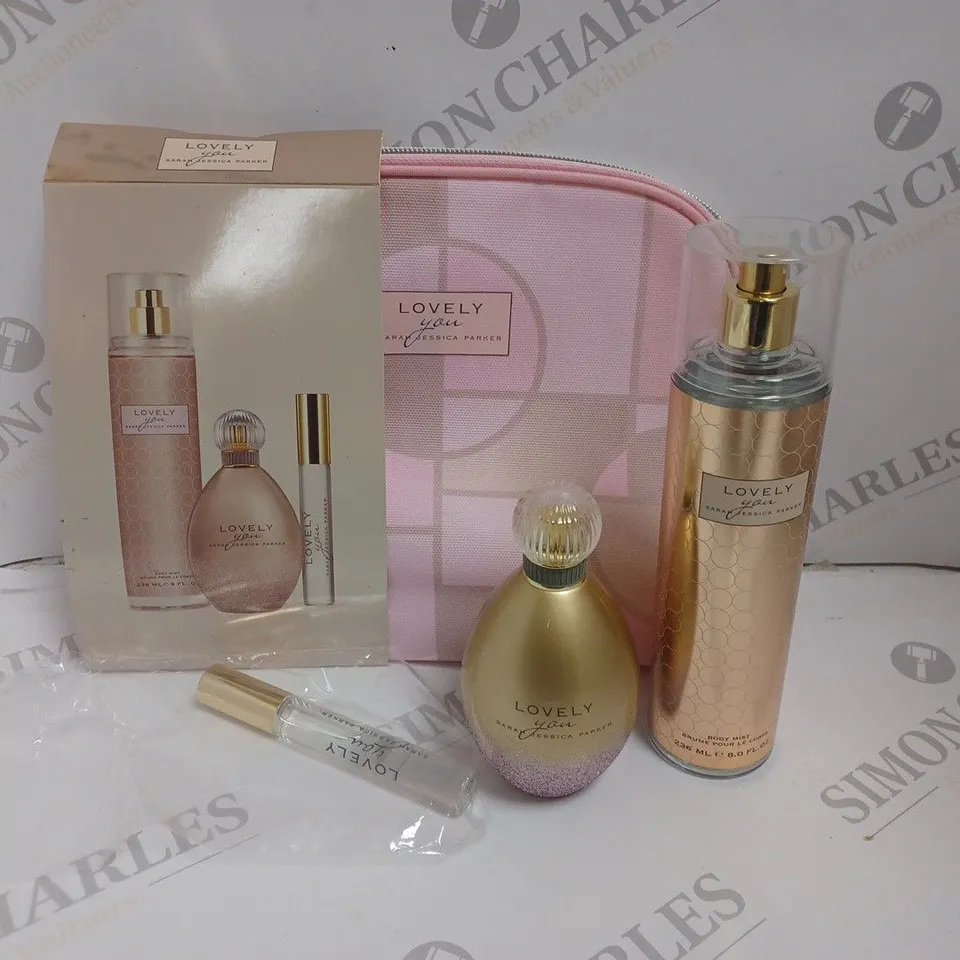 SARAH JESSICA PARKER LOVELY 3-PIECE GIFT SET 