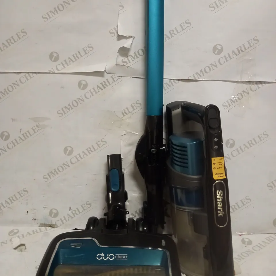 SHARK CORDLESS STICK VACUUM CLEANER