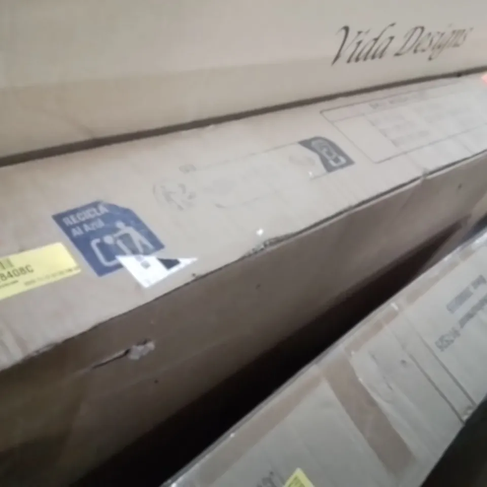 BOXED 177.3CM H X 121..92CM W CORNER BOOKCASE 