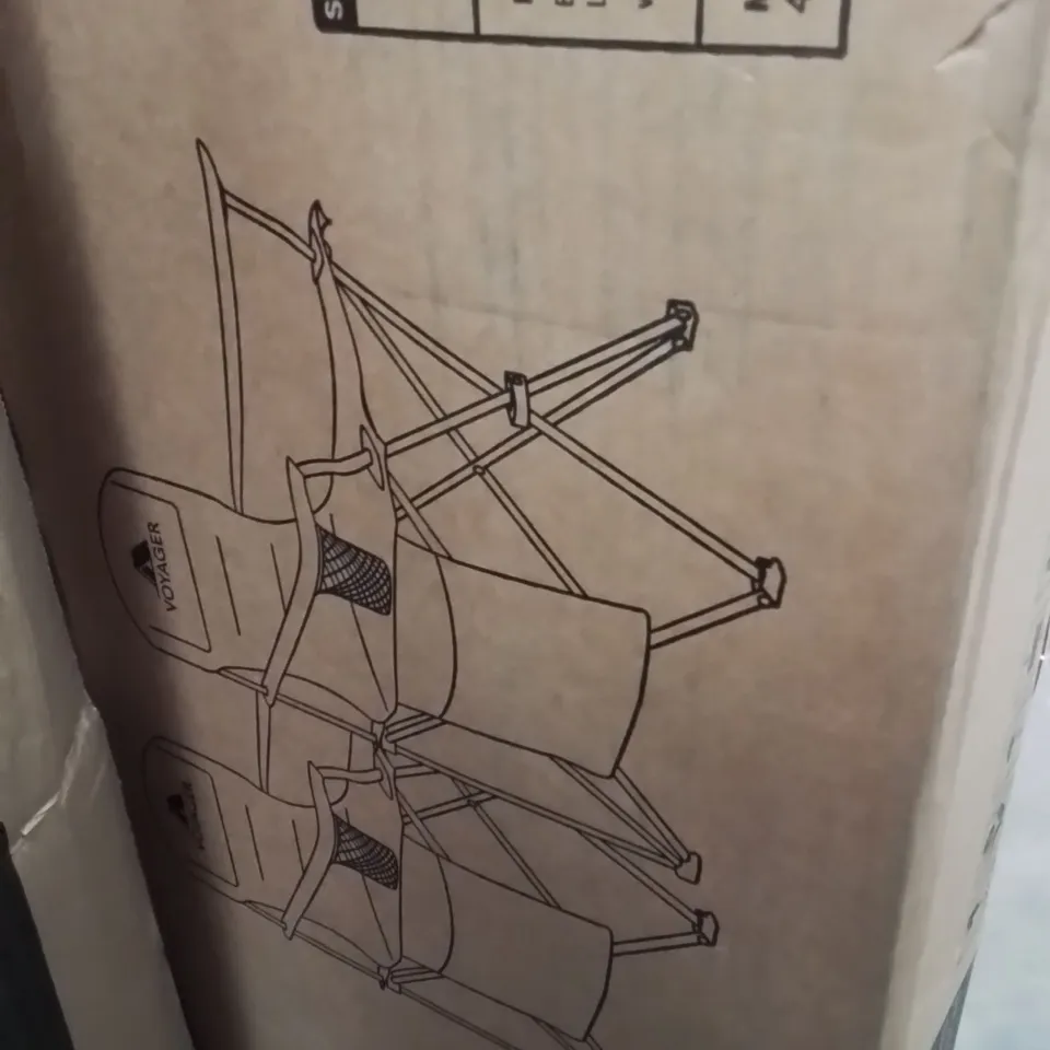 BOXED VOYAGER SET OF 2 CAMPING CHAIRS GREEN 