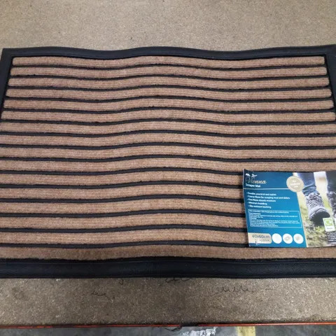 VIENNA NON-SLIP STRIPED INDOOR DOORMAT - APPROX 40×60CM 