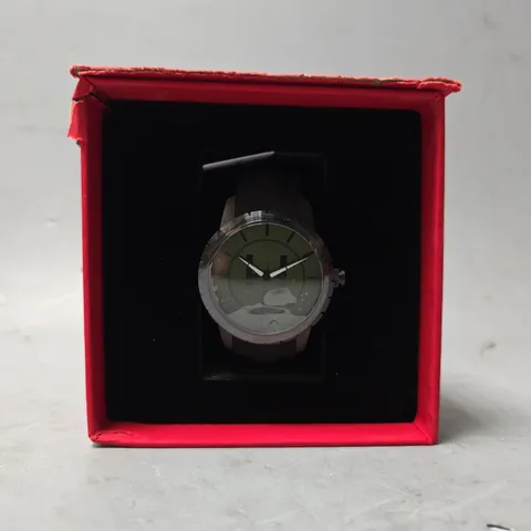 BOXED HAGLEY WEST KHAKI DIAL WATCH