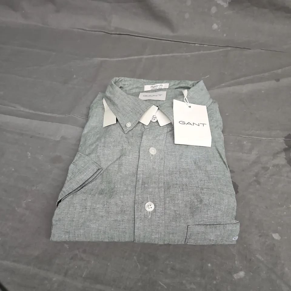 GANT REGULAR FIT COTTON LINEN SHORT SLEEVE SHIRT IN PINE GREEN SIZE XXL