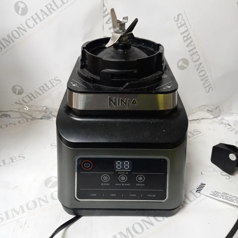 NINJA BLENDER BASE 