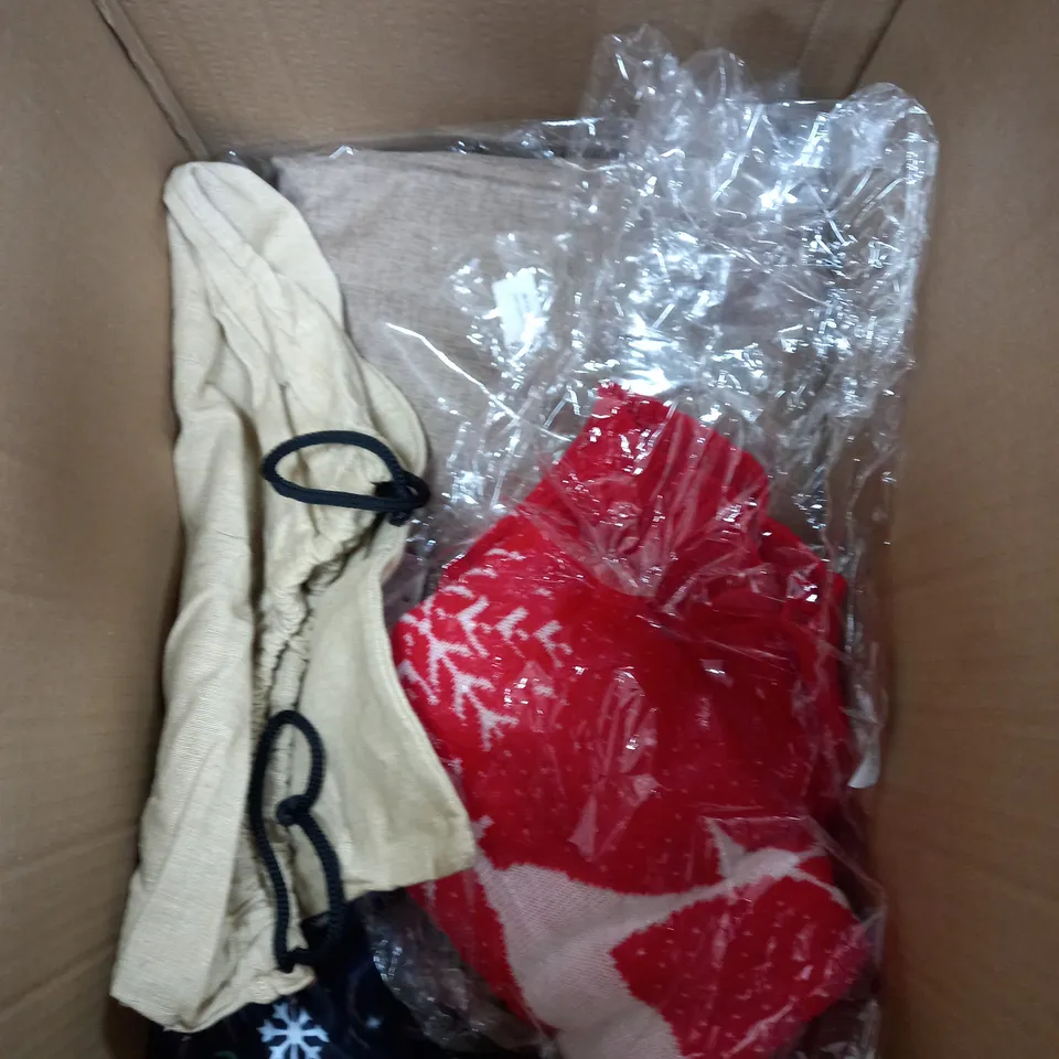 BOX OF APPROXIMATELY 10 ASSORTED ITEMS TO INCLUDE SCALES, PORTABLE FAN, NEA BEAUTY TOOL ETC