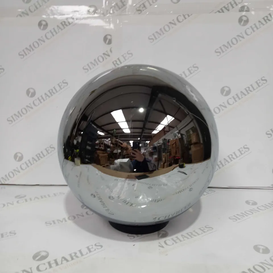 K BY KELLY HOPPEN EXTRA LARGE INDOOR OUTDOOR PRELIT GLASS DÉCOR ORB - COLLECTION ONLY