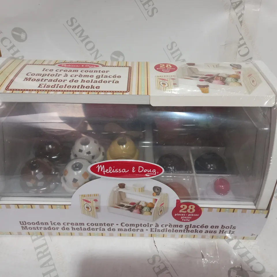 MELISSA & DOUG WOODEN ICE CREAM COUNTER