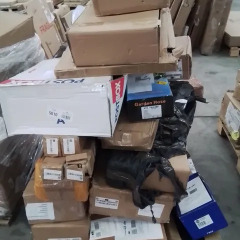 PALLET CONTAINING VARIOUS ASSORTED BOXED HOUSEHOLD RETURNS/ELECTRICAL/GARDEN ITEMS TO INCLUDE: GARDEN HOSES, THERMOSTAT,  SHELVING UNIT,  FOLDING TABLE ETC.