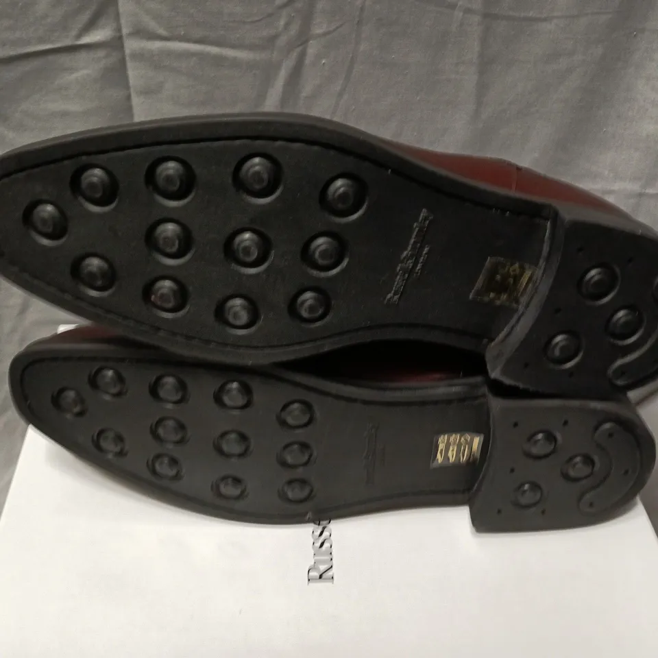 BOXED RUSSELL & BROMLEY BURLINGTON MEN'S CHELSEA BOOTS - TAN LEATHER, UK 10 (EU 44)