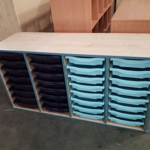 36 SINGLE TRAY STORAGE UNIT WITH BLUE EDGING AND CASTORS 1388×454×727MM (16 PURPLE TRAYS & 16 LIGHT BLUE)
