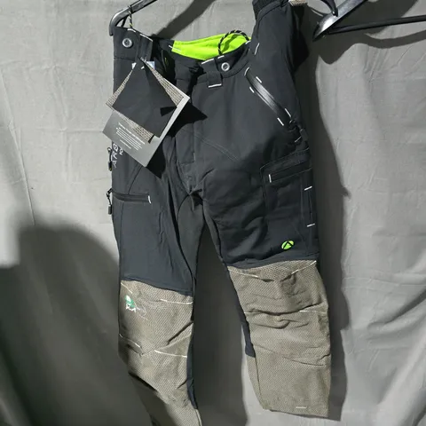 ARBORTEC FORESTWEAR CHAINSAW TROUSERS β PROTECTIVE FORESTRY WORKWEAR