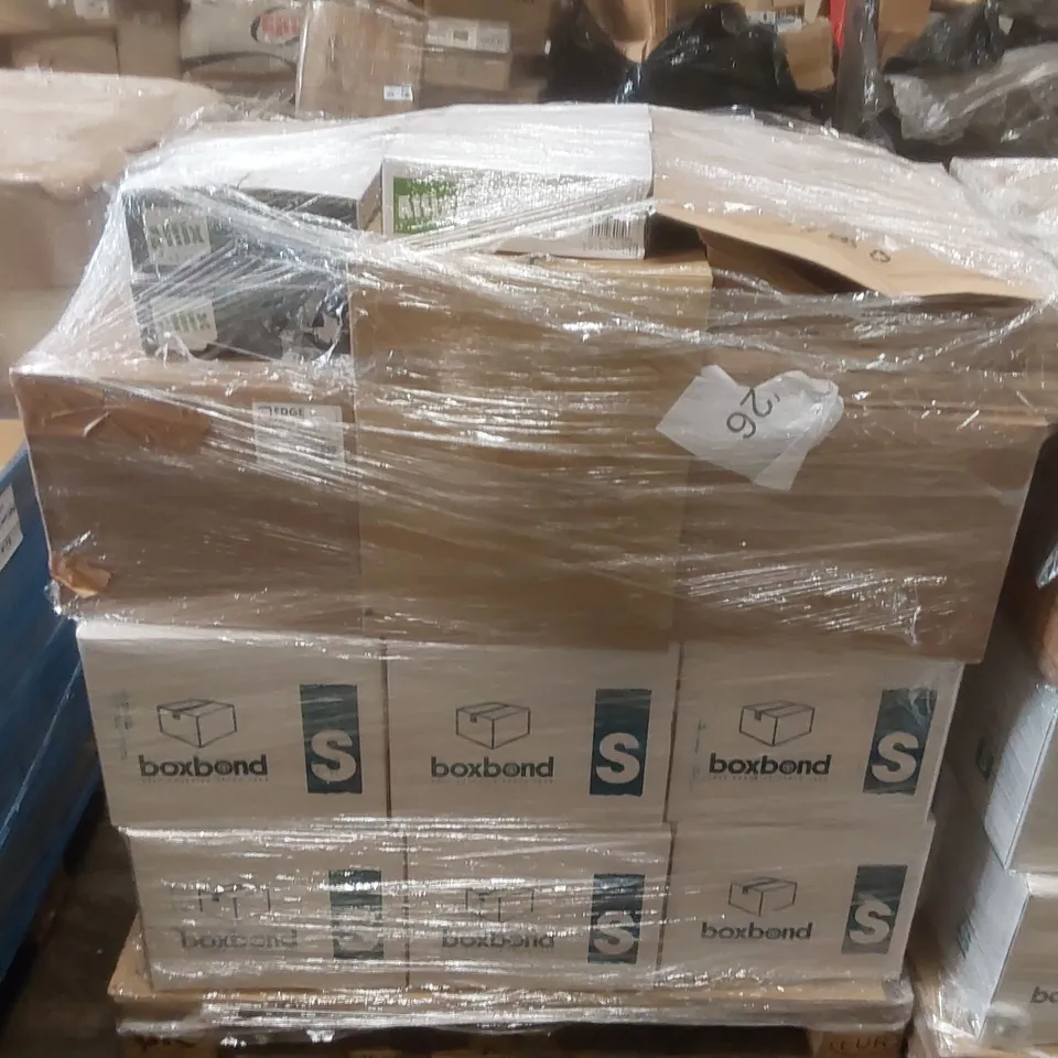 PALLET CONTAINING A LARGE QUANTITY OF PACKAGING ITEMS INCLUDING: SELF ADHESIVE PAPER TAPE, PAPER ENVELOPES, PLASTIC STRAPPING EDGE PROTECTOR ECT