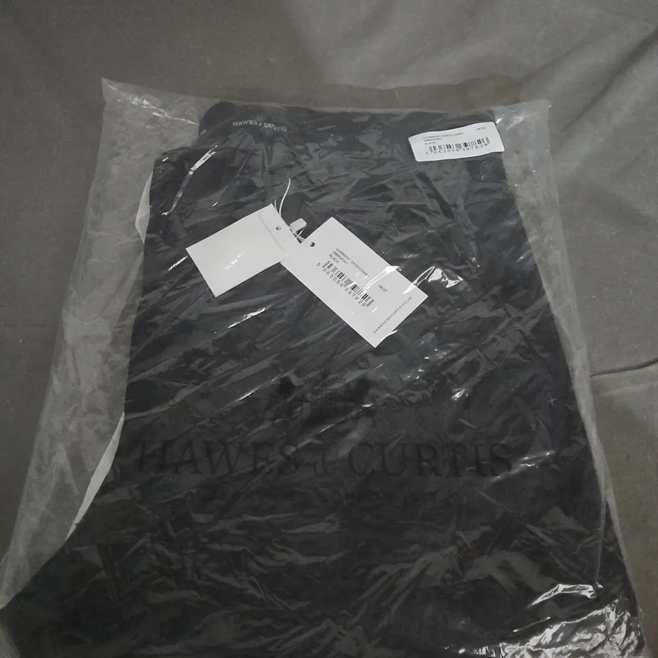 HAWES & CURTIS GARMENT DYED CHINO TROUSERS - BLACK, UK 34 