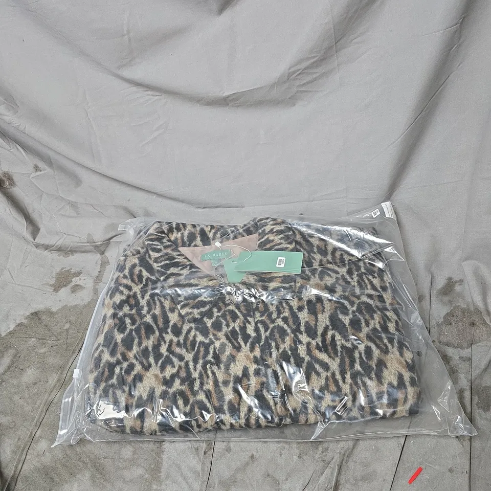 BOX OF APPROXIMATELY 10 LA MAREY CLOTHING ITEMS 