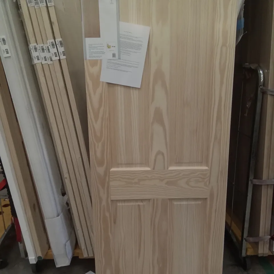 GEOM 4 PANEL CLEAR PINE INTERNAL DOOR 1981×762MM