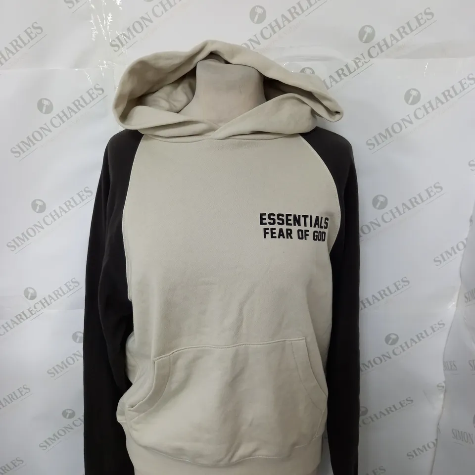 ESSENTIALS FEAR OF GOD HOODIE SIZE 12
