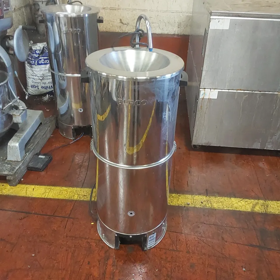 BURCO PORTABLE HAND WASH STATION