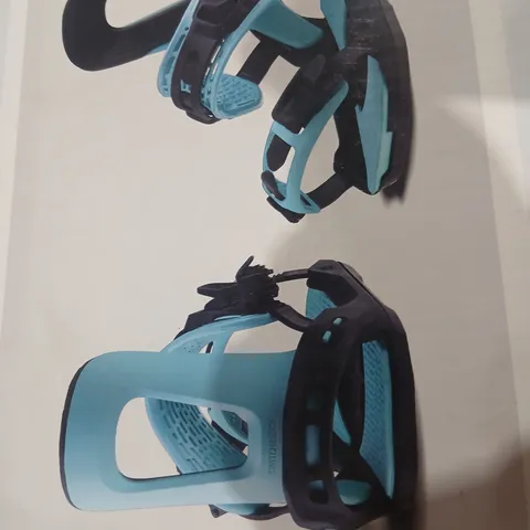 BATALEON FUNKINK CONBO SNOWBOARD BINDINGS – BLUE & BLACK (PAIR) WITH PACKAGING