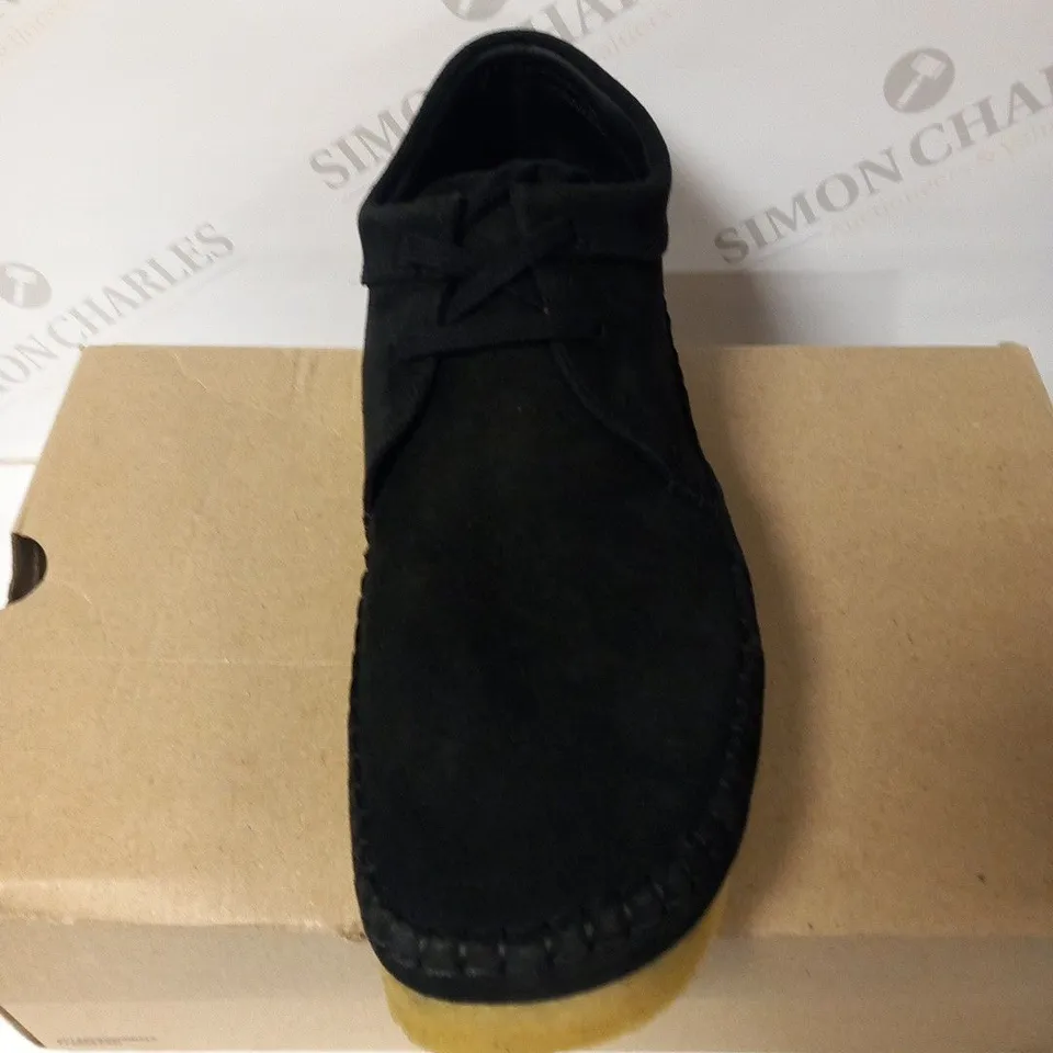 BOXED CLARKS ORIGINALS WEAVER BLACK SUEDE SIZE 9.5 