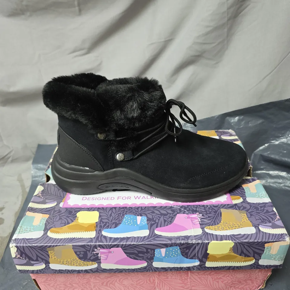 SKECHERS GO WALK WOMEN'S BLACK FUR-LINED WINTER BOOTS – DESIGNED FOR WALKING SIZE 6