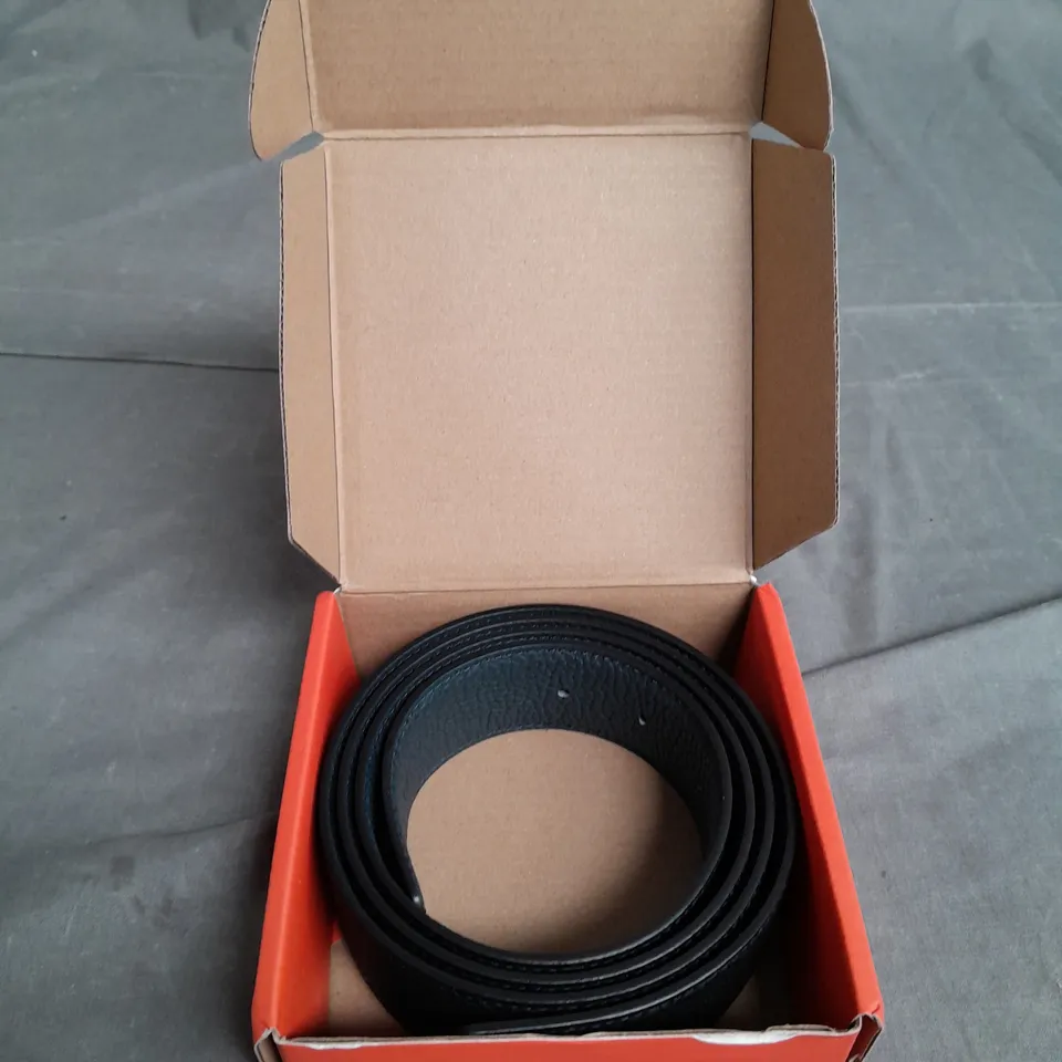 VATEES BLACK FAUX LEATHER BELT 