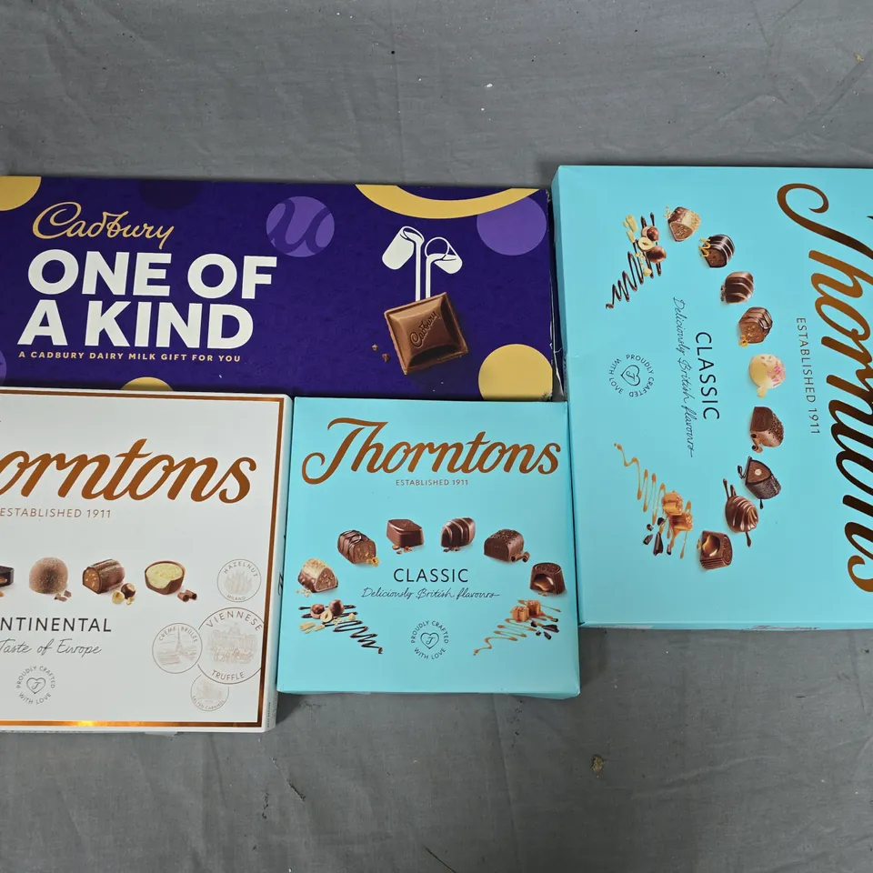 LOT OF 4 ASSORTED CHOCOLATE ITEMS TO INCLUDE THORNTONS TRAYS