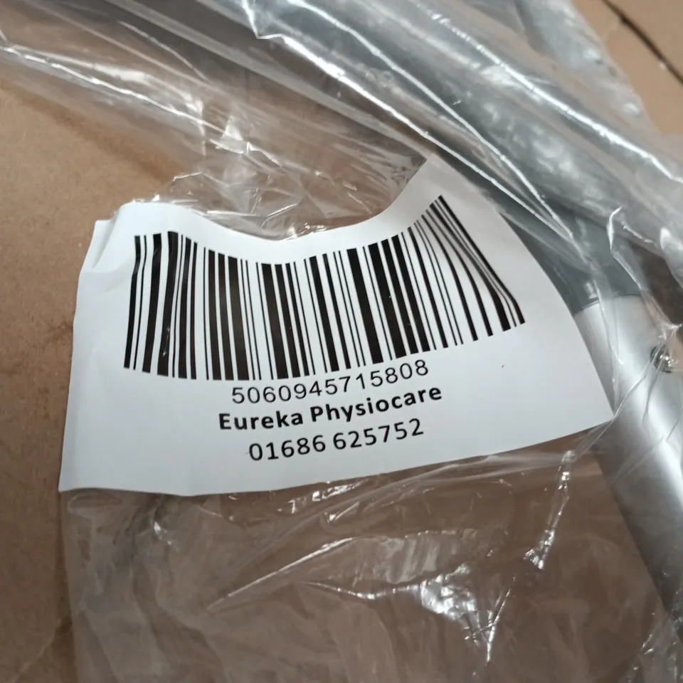 EUREKA PHYSIOCARE SET OF CRUTCHES
