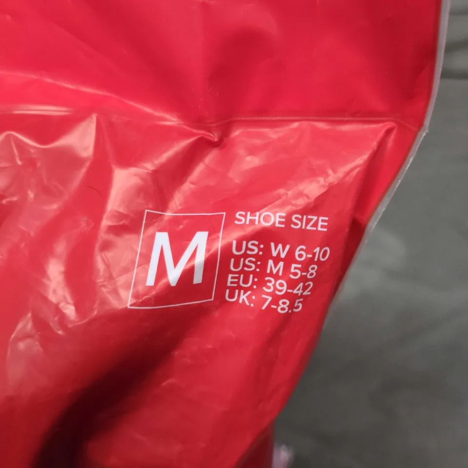 NEW BALANCE CREW SOCKS, BLACK, 10-PACK, UK 7-8.5, SIZE M