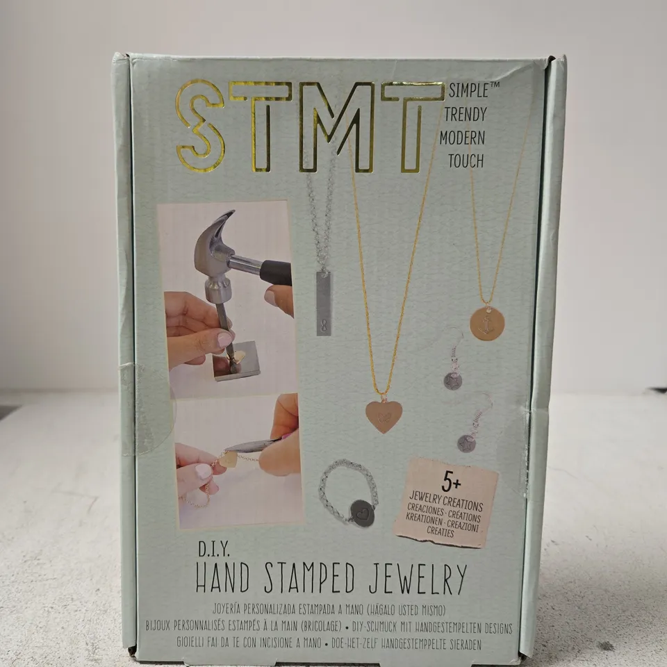 STMT DIY HAND STAMPED JEWELRY KIT