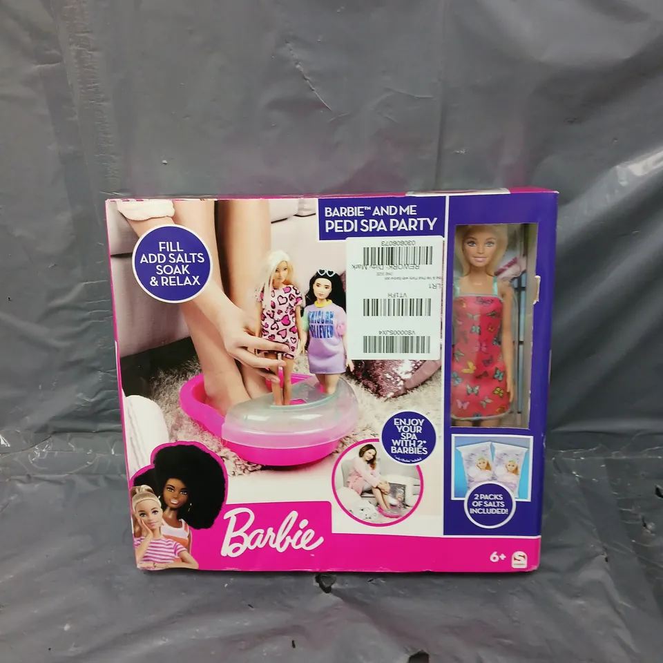 BOXED BARBIE PEDI SPA PARTY DOLL 