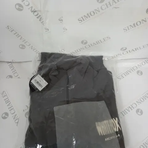 BAGGED WHITE FOX ARCHIVE 6.0 ZIP FRONT SWEATER SIZE M-L