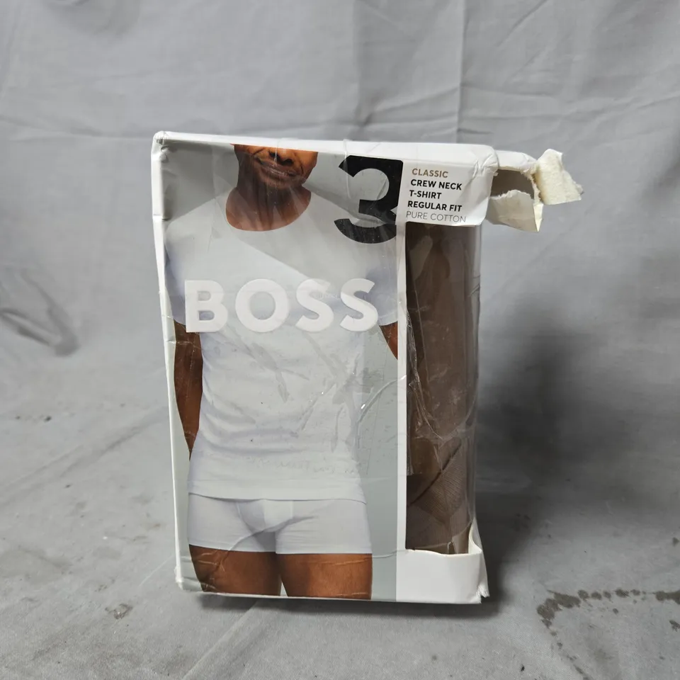 BOXED HUGO BOSS CLASSIC CREW NECK T-SHIRT - SIZE XXL