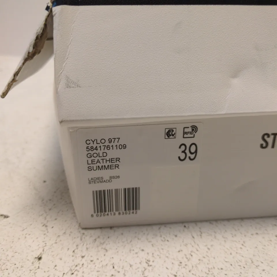 STEVE MADDEN GOLD LEATHER WEDGE SANDALS – WOMEN'S, UK 6 (EU 39) – BOXED