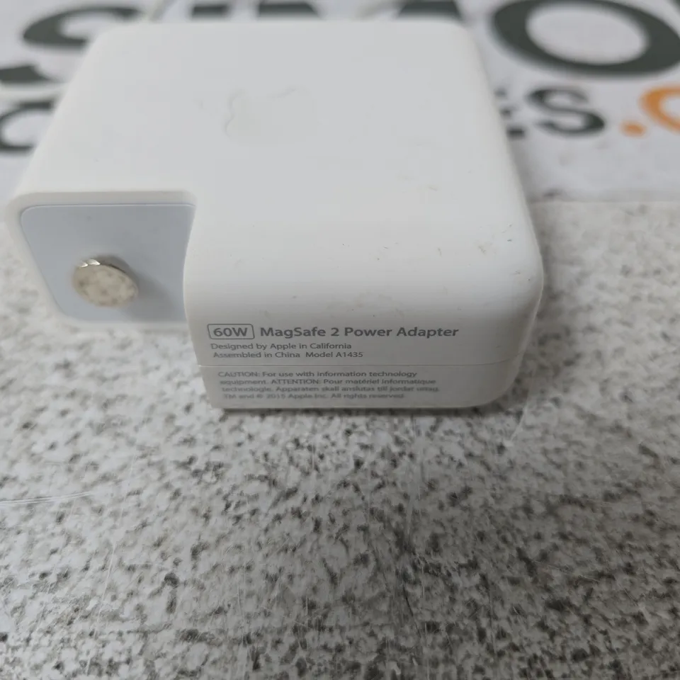 APPLE 60W MAGSAFE 2 POWER ADAPTER (A1435)