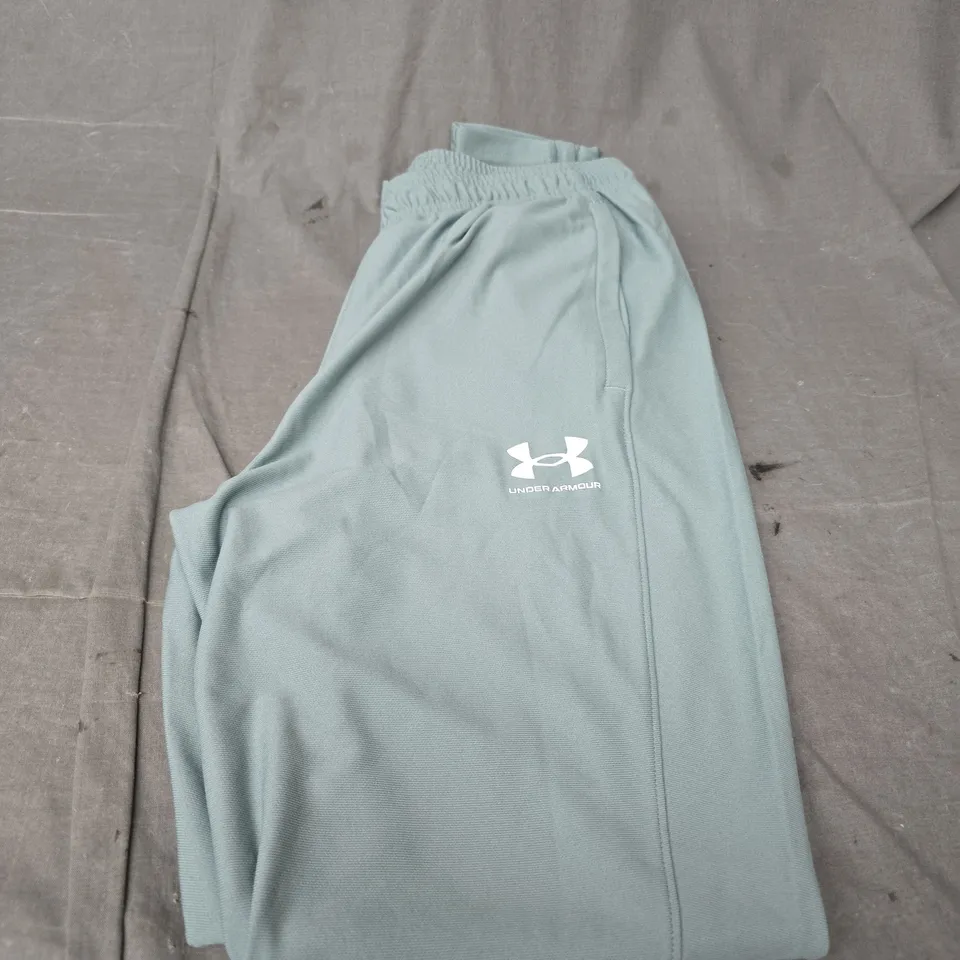 UNDER ARMOUR TECH TRACKSUIT BOTTOMS - SIZE M 
