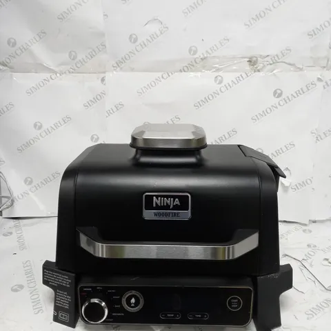 BOXED NINJA WOODFIRE ELECTRIC BBQ GRILL & SMOKER OG701UKQ