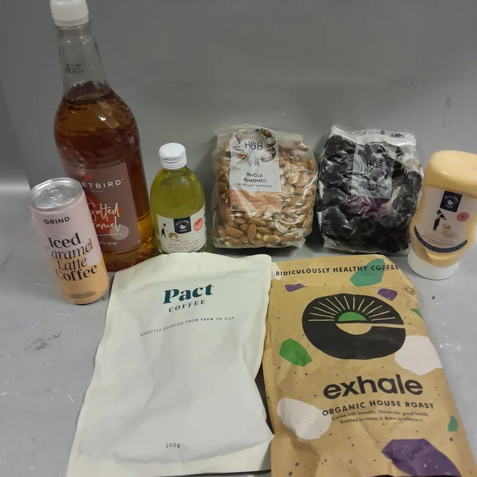 APPROXIMATELY 20 ASSORTED FOOD & DRINK PRODUCTS TO INCLUDE PACT COFFEE, SUSHI VINEGAR, SOFT PRUNES ETC 