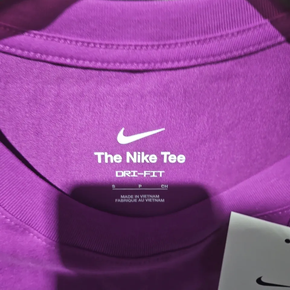 NIKE DRI-FIT PURPLE T-SHIRT