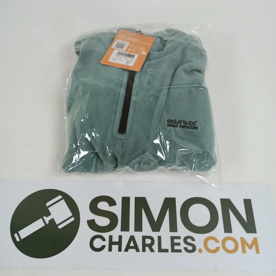 BAGGED REGATTA THOMPSON FLEECE IN ARCTIC - UK MEDIUM