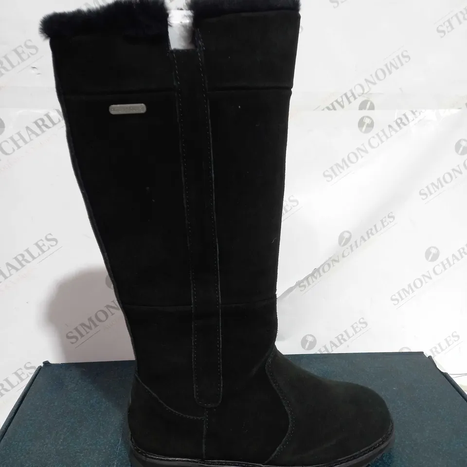 BOXED EMU AUSTRALIA MOONTA WATERPROOF KNEE LEATHER BOOTS, BLACK - SIZE 4 