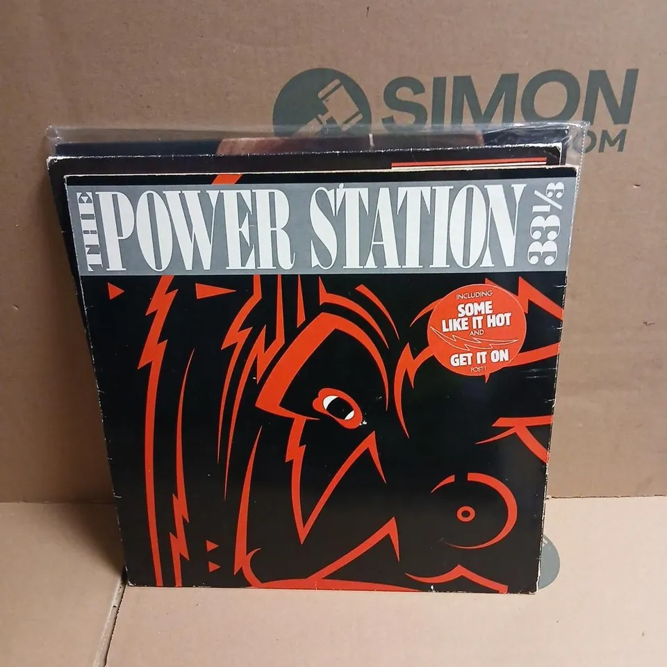 APPROXIMATELY 10 ASSORTED VINYL RECORDINGS TO INCLUDE; SOUL RADIO, RENEE RAP, LAUFEY, ULTRA NATE, GRANDMASTER AND MELLE MEL, HONEYBLOOD, THE POWER STATION AND ANDY TAYLOR