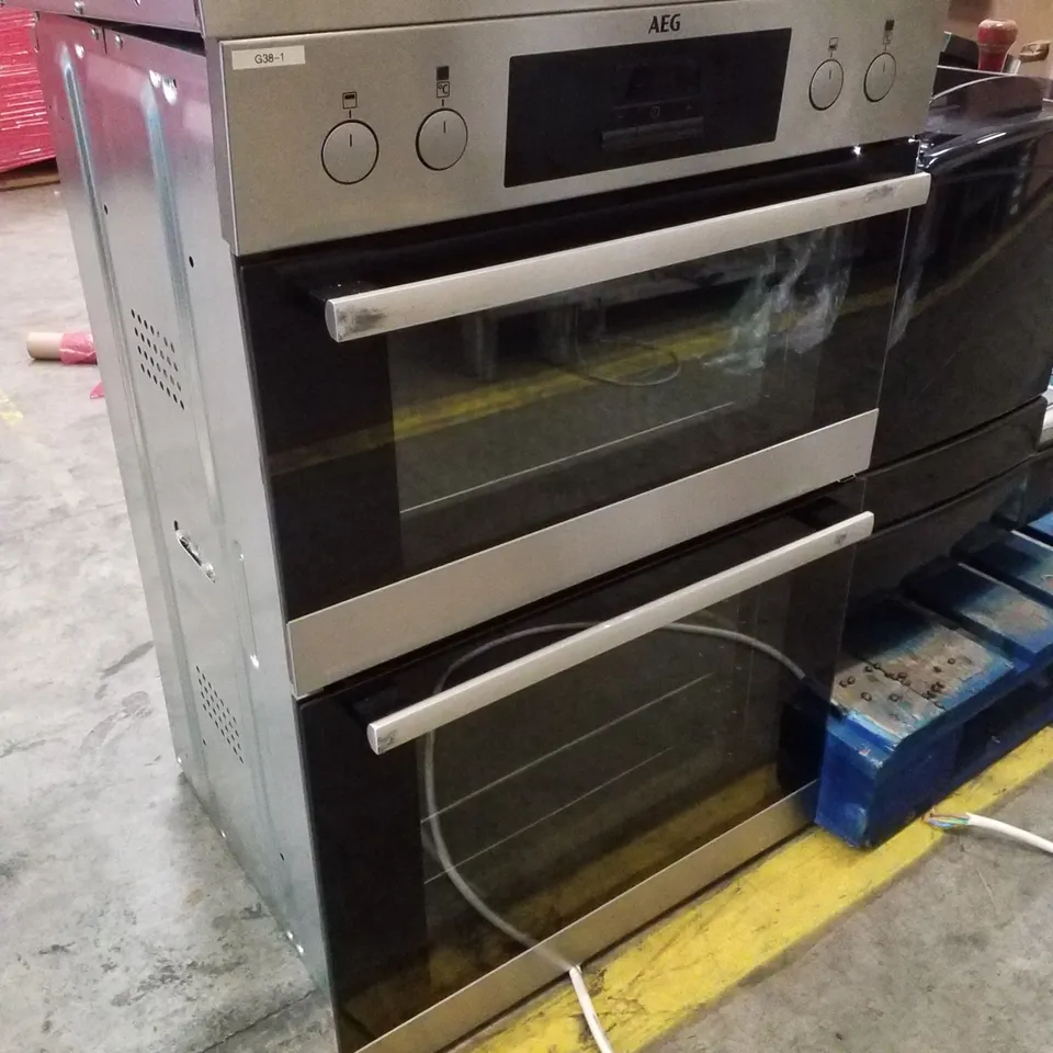 AEG DCB331010M BUILT IN ELECTRIC DOUBLE OVEN